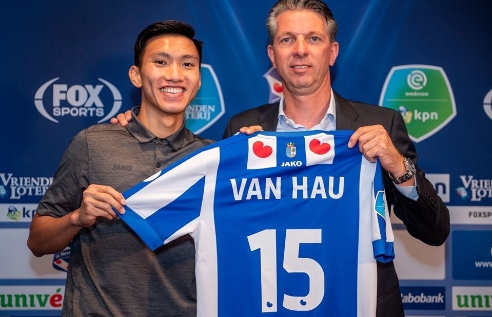 Giải tỏa tin đồn, CLB Hà Nội lần đầu lên tiếng xác nhận mức lương của Văn Hậu tại Hà Lan