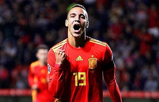Rodrigo và Alcacer lập cú đúp, Tây Ban Nha toàn thắng cả 6 trận