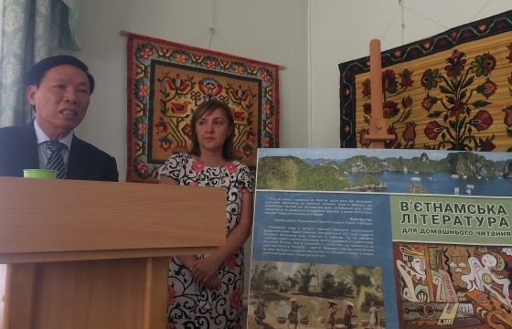 Giới thiệu sách dịch Văn học Việt Nam tại Ukraine