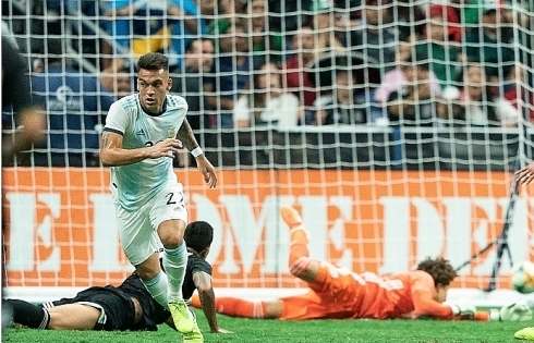 Neymar trở lại nhưng đội tuyển Brazil bất ngờ thất bại trước Peru