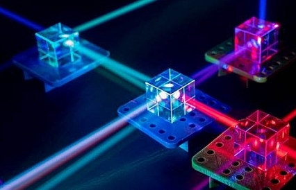 Israel nghiên cứu ứng dụng quang tử và laser cho vũ khí trong tương lai