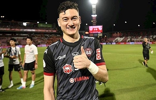 Thi đấu xuất sắc, Văn Lâm được vinh danh ở đội hình tiêu biểu vòng 26 Thai-League