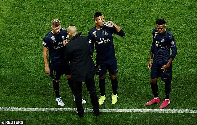 Real Madrid thua đậm PSG, HLV Zidane thừa nhận sự thật cay đắng real madrid thua dam psg hlv zidane thua nhan su that cay dang