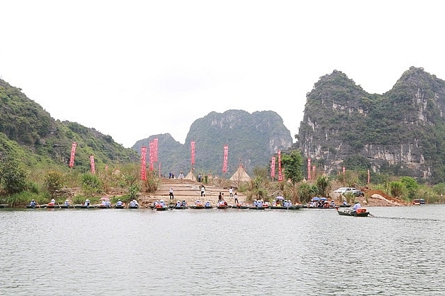 Tháo dỡ phim trường 'Kong' trong Quần thể danh thắng Tràng An theo khuyến nghị của UNESCO thao do phim truong kong trong quan the danh thang trang an theo khuyen nghi cua unesco