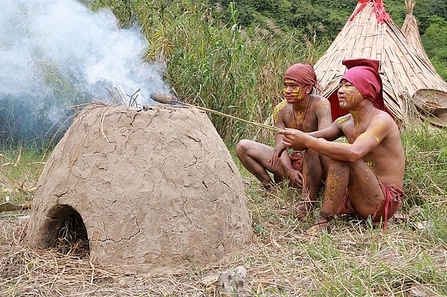 Tháo dỡ phim trường 'Kong' trong Quần thể danh thắng Tràng An theo khuyến nghị của UNESCO thao do phim truong kong trong quan the danh thang trang an theo khuyen nghi cua unesco