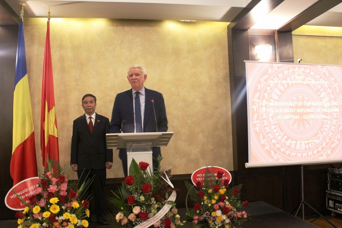 ky niem 74 nam quoc khanh nuoc chxhcn viet nam tai romania