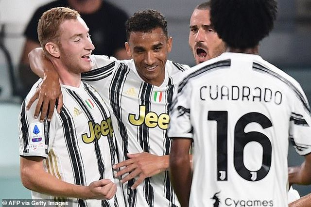 C Ronaldo rực sáng Juventus đại thắng trận ra quân ở Serie A cronaldo ruc sang juventus dai thang tran ra quan o serie a