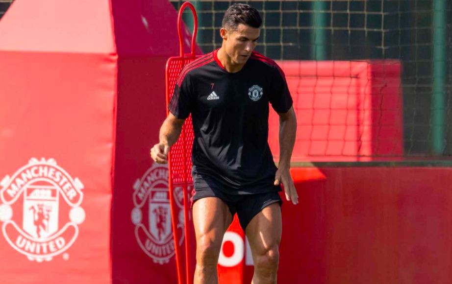 Chuyển nhượng cầu thủ: PSG thuyết phục Mbappe ở lại; Chuyển nhượng cầu thủ: PSG thuyết phục Mbappe ở lại;