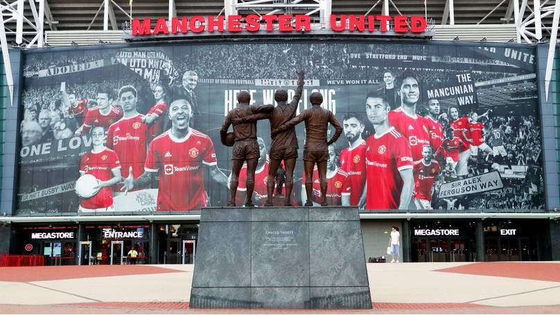 Man Utd: Ronaldo hoàn thành thủ tục cuối cùng; tấm áp phích mới không thấy Pogba