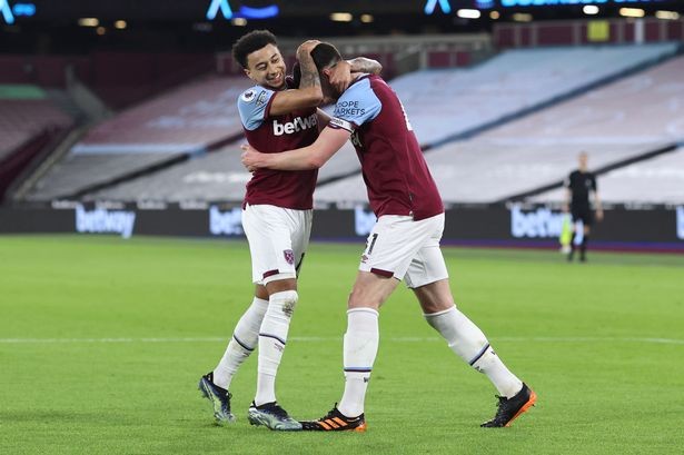 Cập nhật tin chuyển nhượng cầu thủ: Liverpool ký Kessie Hè 2022; MU tiếp tục đàm phán với Declan Rice; Cập nhật tin chuyển nhượng cầu thủ: Liverpool ký Kessie Hè 2022; MU tiếp tục đàm phán với Declan Rice;