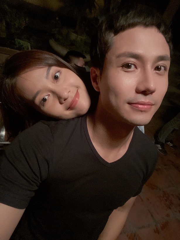 11 tháng 5 ngày: Khả Nhi - Thanh Sơn đẹp đôi từ trong phim đến ngoài đời