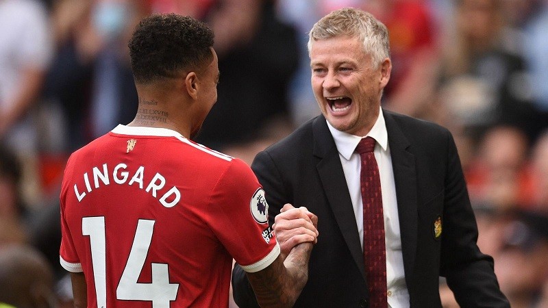 Man Utd: HLV Solskjaer lên tiếng về tương lai của Lingard và Cavani; Ronaldo đến khiến một số cầu thủ có thể không vui