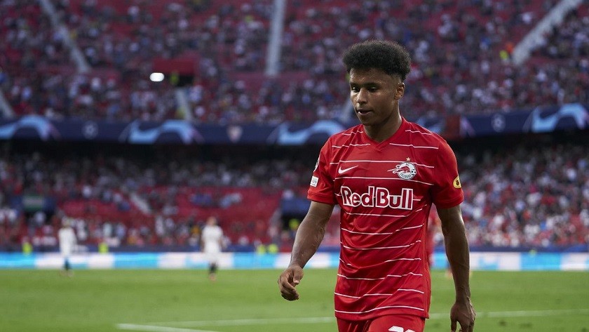 Chuyển nhượng cầu thủ: Hakimi với giấc mơ đến Real Madrid; Ansu Fati mặc áo số 10 của Messi ở Barca; Chuyển nhượng cầu thủ: Hakimi với giấc mơ đến Real Madrid; Ansu Fati mặc áo số 10 của Messi ở Barca;