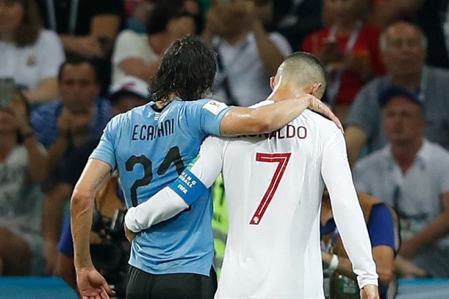 Chuyển nhượng cầu thủ Ngoại hạng Anh: PSG tiếp cận N’Golo Kante của Chelsea;