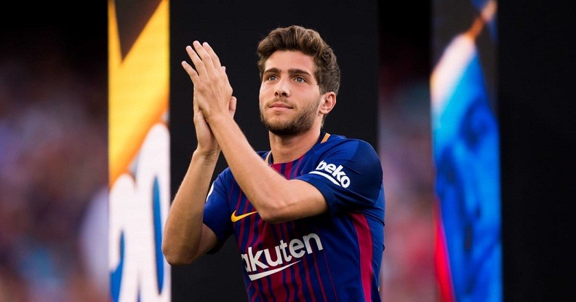 Chuyển nhượng cầu thủ Ngoại hạng Anh: Liverpool liên hệ Chiesa; Chelsea định bán Kante để mua Tchouameni; Chuyển nhượng cầu thủ Ngoại hạng Anh: Liverpool liên hệ Chiesa; Chelsea định bán Kante để mua Tchouameni;