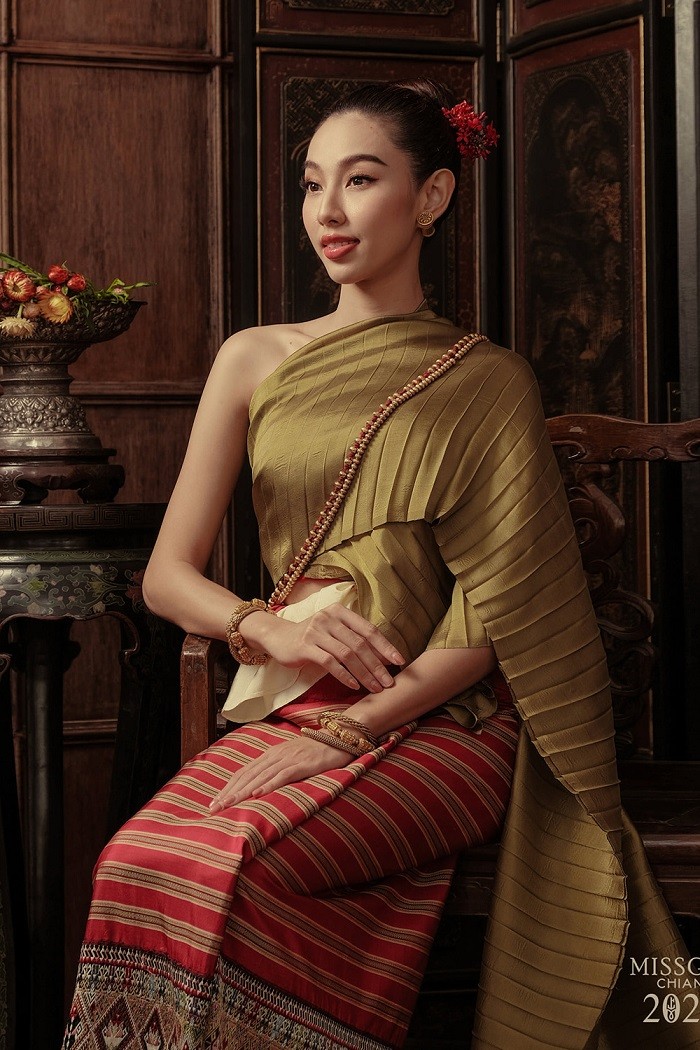 Hoa hậu Thùy Tiên