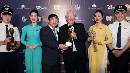 Vietnam Airlines nhận 2 giải thưởng lớn tại World Travel Awards 2022 khu vực châu Á