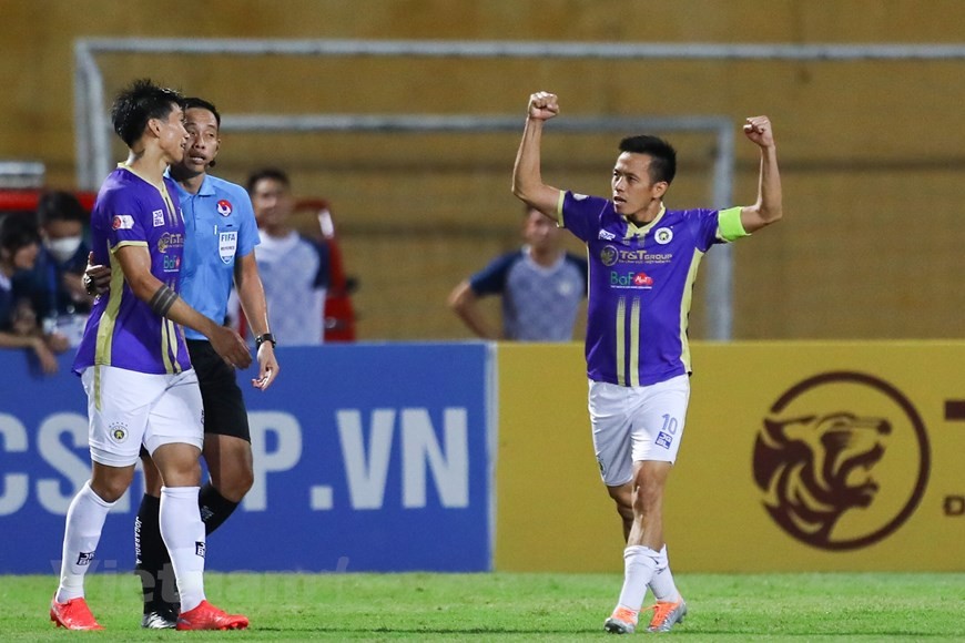 Đội tuyển Việt Nam tập trung đá giao hữu: Văn Lâm, Văn Quyết, Văn Hậu trở lại Đội tuyển Việt Nam tập trung đá giao hữu: Văn Lâm, Văn Quyết, Văn Hậu trở lại