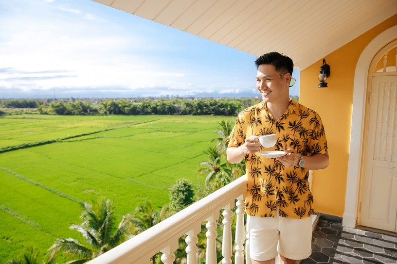 Diễn viên Mạnh Trường