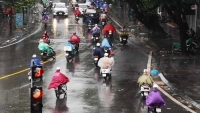 Dự báo thời tiết đêm nay và ngày mai (23-24/9): Hà Nội mưa vừa và dông; đồng bằng Bắc Bộ và Bắc Trung Bộ mưa to đến rất to; phía Nam mưa rào rải rác