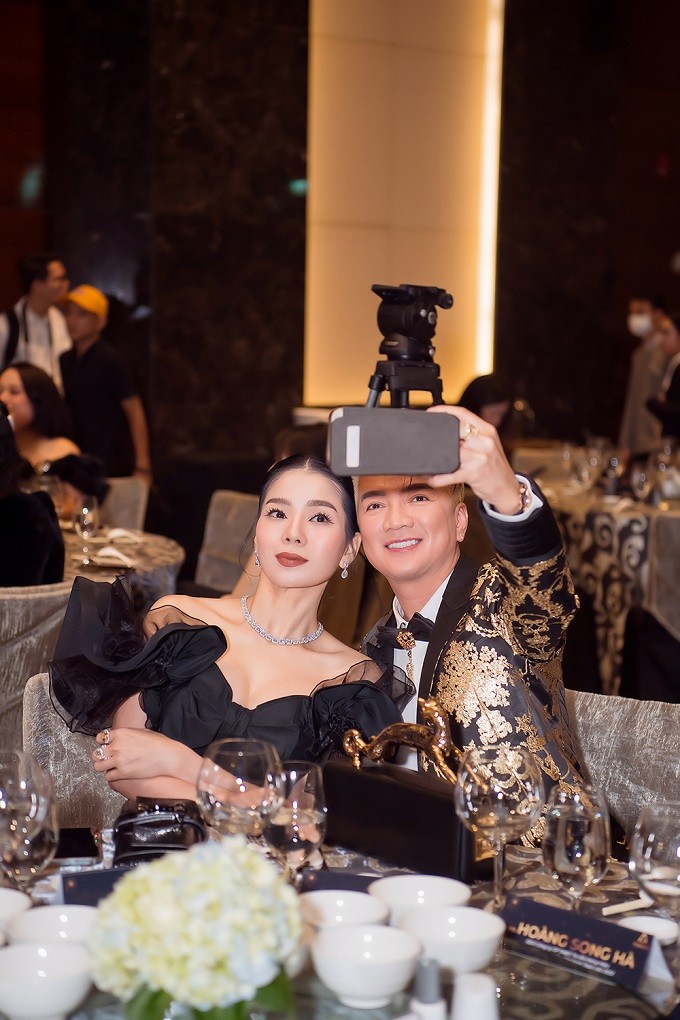 Hồ Ngọc Hà, Lệ Quyên