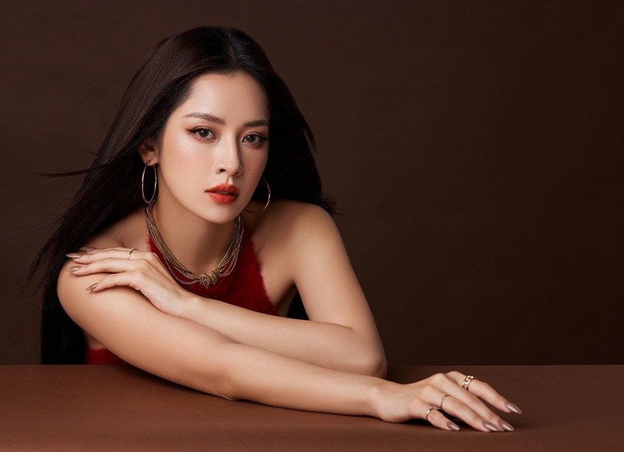 Bốn màu son giúp Chi Pu thêm rạng ngời và 'tỏa nắng'