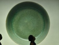 chiec binh bi ghet bo bat ngo co gia hang ti dong