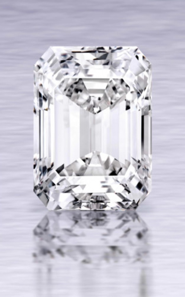 nhung vien kim cuong va da quy dat nhat the gioi