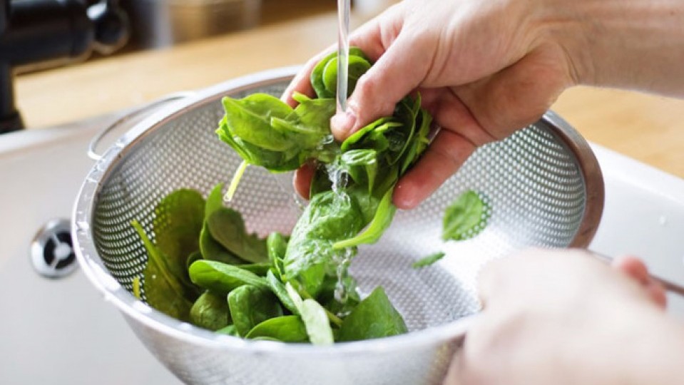 Thiếu sắt, thiếu kẽm, cơ thể trẻ có những biểu hiện nào?