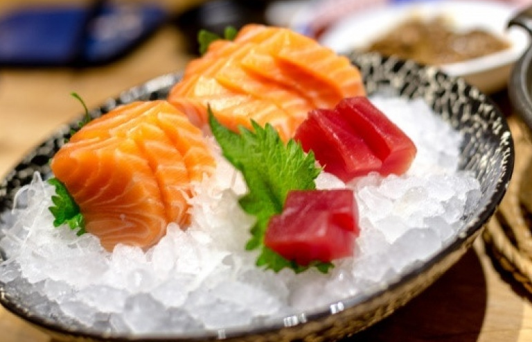 Vì sao người châu Á mảnh mai hơn người phương Tây