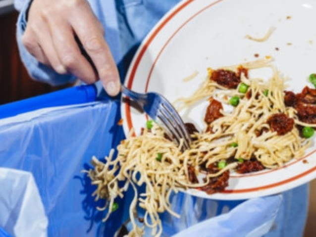 Người Mỹ lãng phí 218 tỷ USD thực phẩm mỗi năm