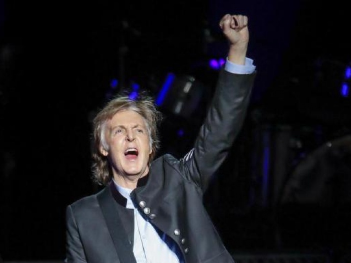 Cựu thành viên The Beatles làm đêm nhạc tặng nạn nhân thiên tai