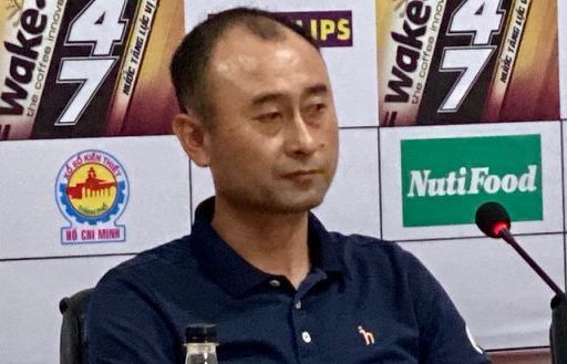 HLV Hoàng Anh Gia Lai khuyên Công Phượng nên về nước