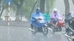 Dự báo thời tiết ngày và đêm nay (1/10): Ba miền nhiều mây, mưa dông rải rác; Bắc bộ mưa to