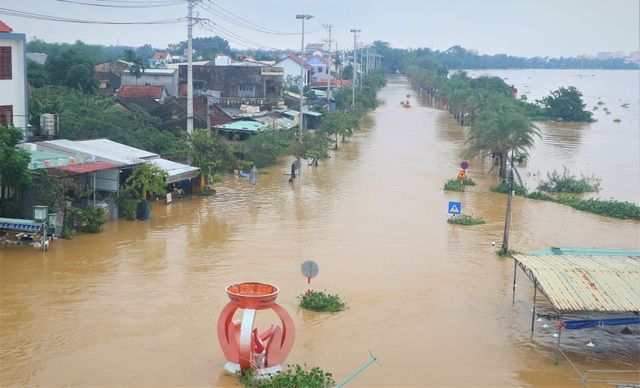 Dự báo thời tiết 3 ngày tới 13 15 10 Từ ngày mai Bắc Bộ và Trung Trung Bộ mưa to đến rất to du bao thoi tiet 3 ngay toi 13 1510 tu ngay mai bac bo va trung trung bo mua to den rat to