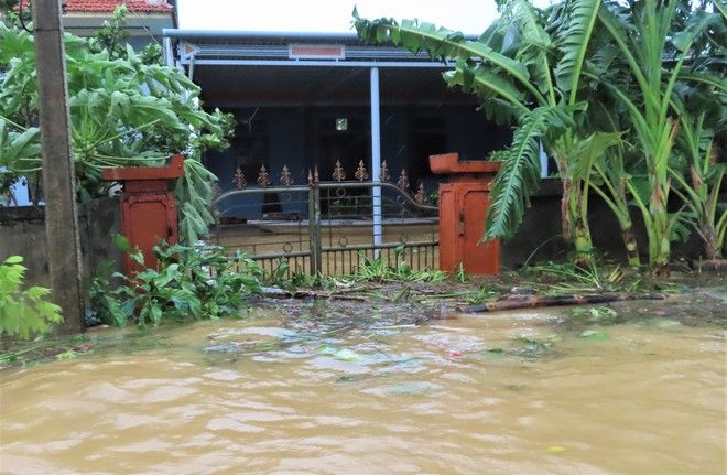 du bao thoi tiet 3 ngay toi 14 1610 bao so 7 suy yeu thanh ap thap nhiet doi canh bao mua to va gio giat manh