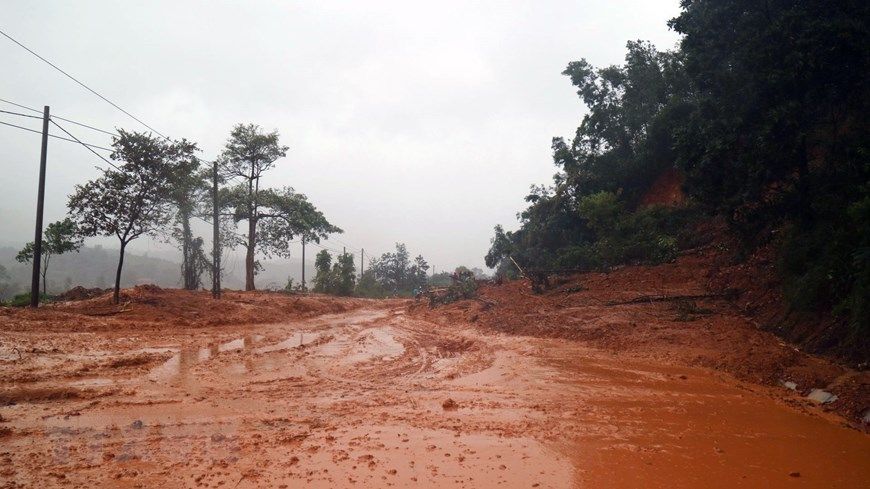 it nhat 84 nguoi chet do mua lu lich su o mien trung