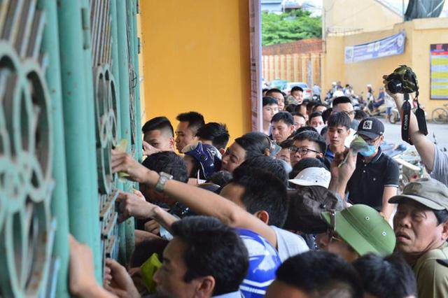 bao trung quoc khong can hoc dau xa hay hoc hoi bong da viet nam