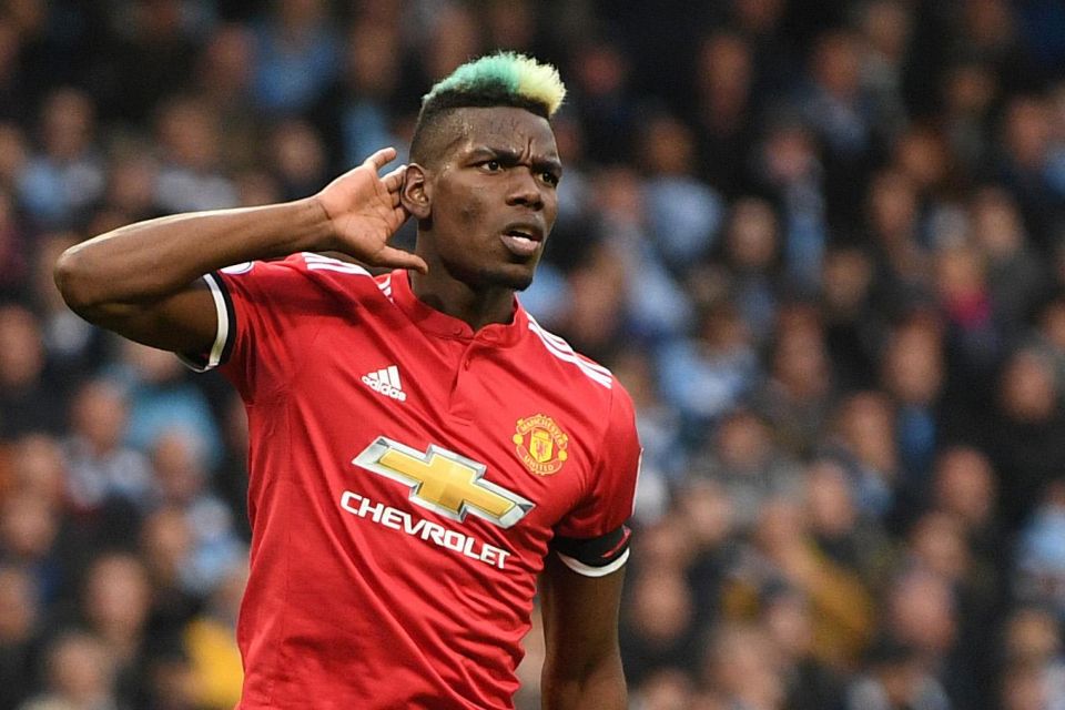 su that paul pogba bat man vi tri gay suc ep roi man utd