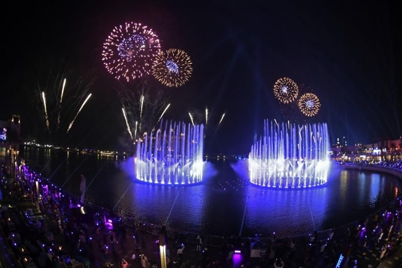 dubai lap ky luc guiness voi dai phun nuoc lon nhat the gioi