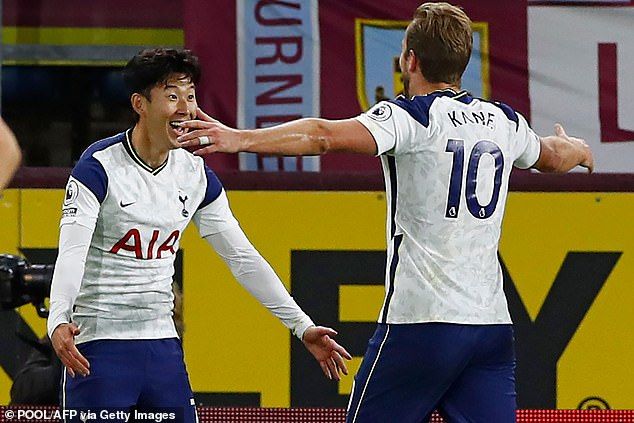 Son Heung Min chia vui với Ngoại hạng Anh: Son Heung Min và Harry Kane 'song kiếm hợp bích', Tottenham vượt Burnley