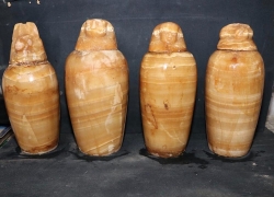 Ai Cập: Tìm thấy mộ cổ 2.500 tuổi của người quyền lực thứ hai sau Pharaoh