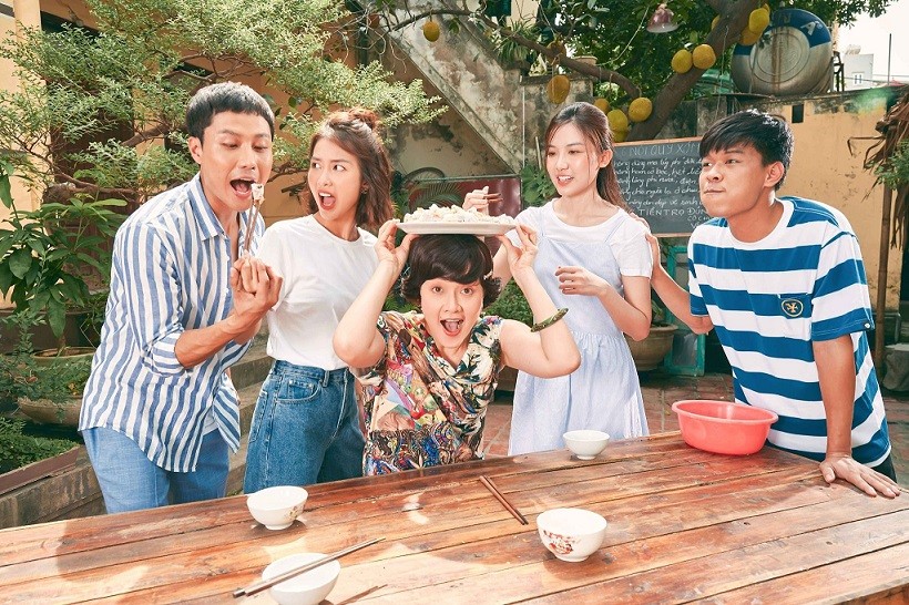 11 tháng 5 ngày: Nghệ sĩ Vân Dung kể chuyện hậu trường thú vị 11 tháng 5 ngày: Nghệ sĩ Vân Dung kể chuyện hậu trường thú vị