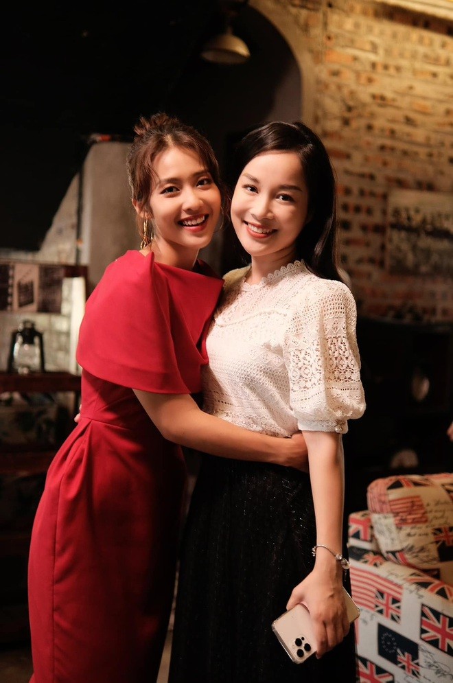 11 tháng 5 ngày đóng máy,