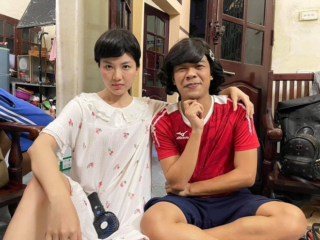 11 tháng 5 ngày đóng máy,