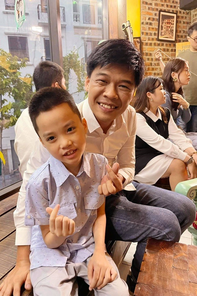 11 tháng 5 ngày đóng máy,