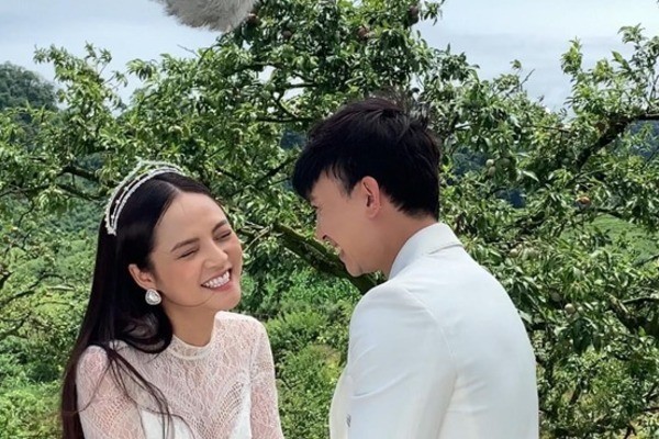 Hương vị tình thân: Diễn viên Thu Quỳnh ghi điểm với phong cách thời trang sang chảnh