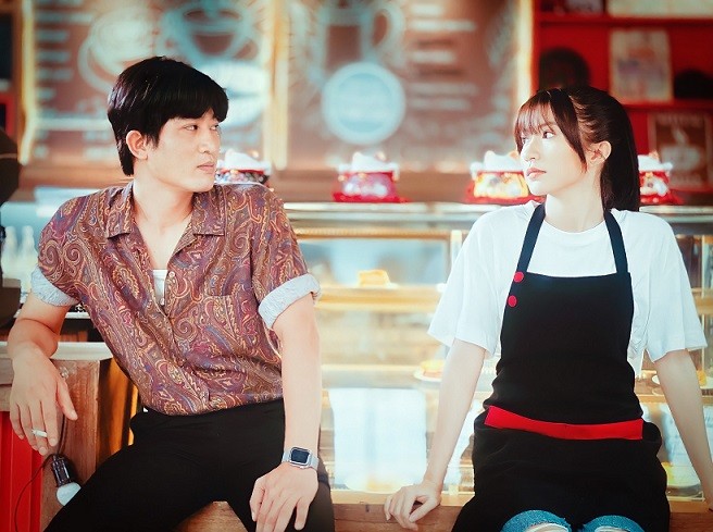 Lan Phương và Hồng Đăng vào vai đôi vợ chồng trong phim thế sóng '11 tháng 5 ngày'