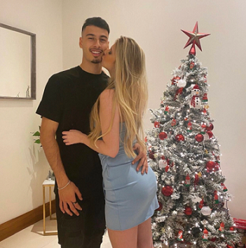 Arsenal: Tiền đạo Gabriel Martinelli có bạn gái tài sắc, là sinh viên y khoa