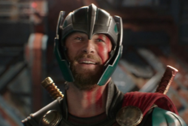 Thần Sấm Thor chứng tỏ quyền năng